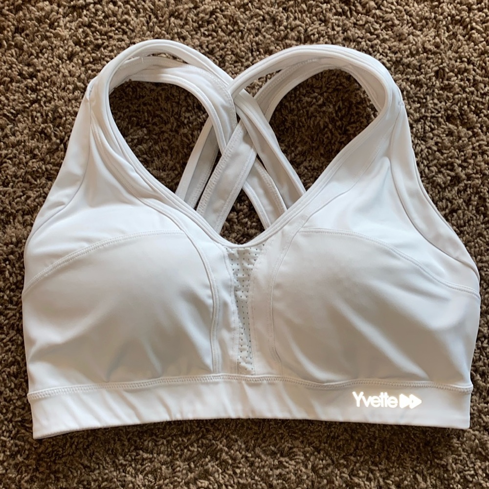 Yvette Power Crossback Sports Bra